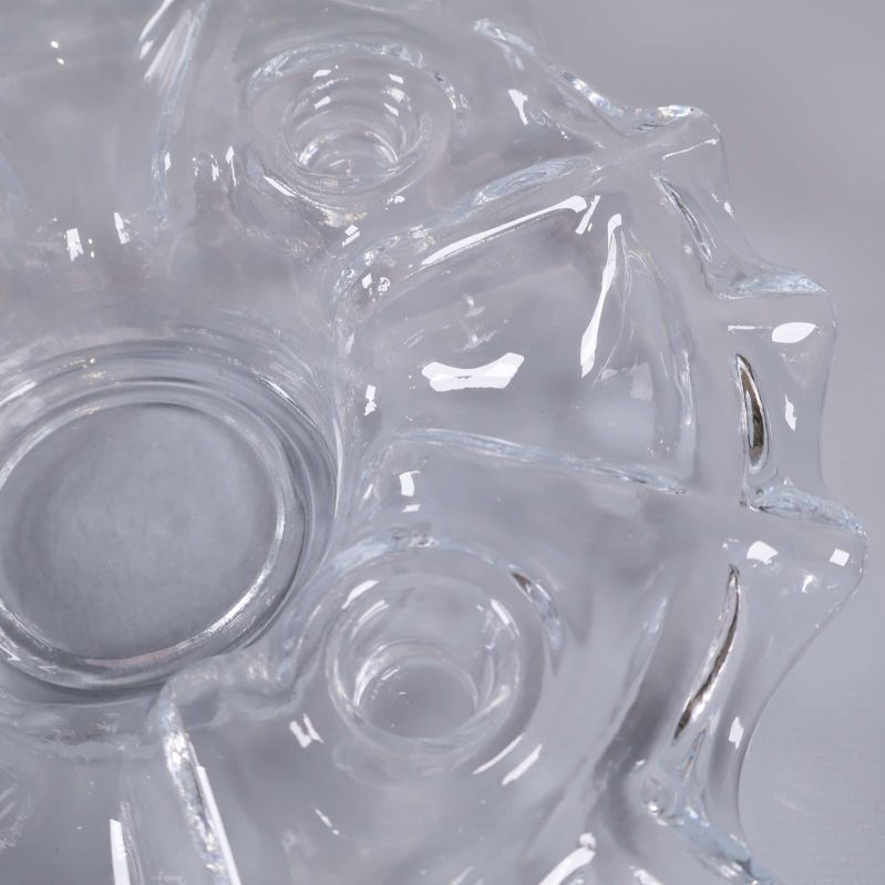 Närbild på glasstruktur och yta av ljusstake