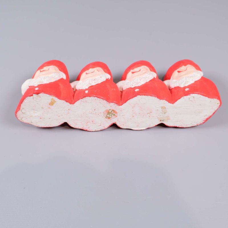 Undersida av ljusstake visar vit färg med slitage