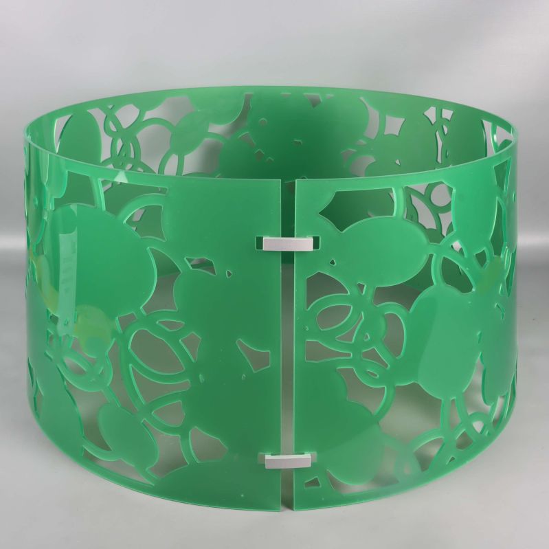 Närbild på lampskärmens sidoskarv och mönster