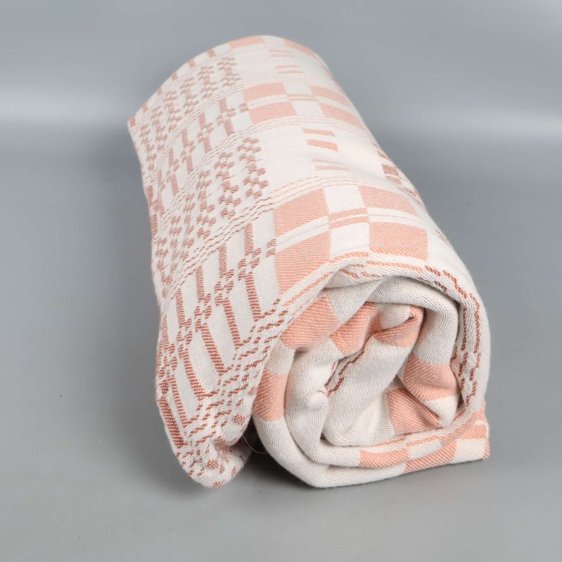 Duken rullat till en cylinderform