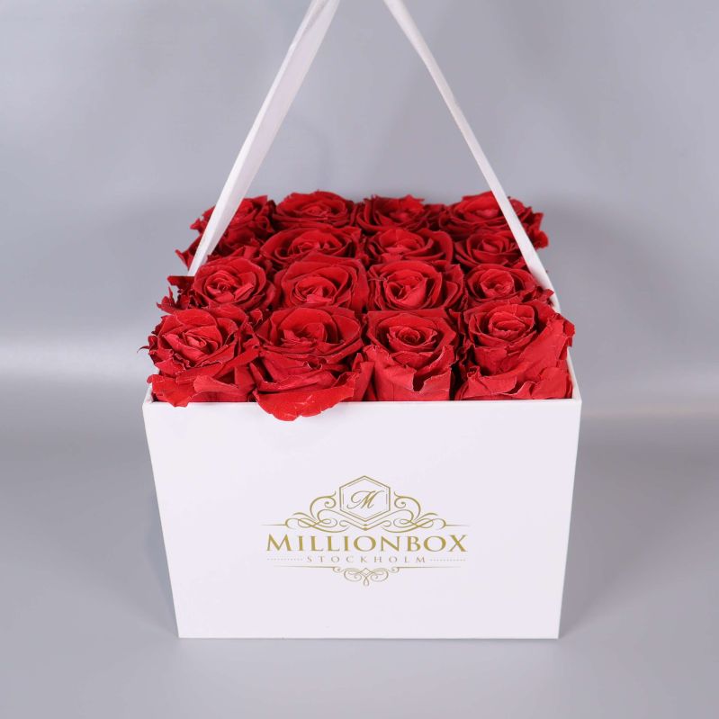 Rosbox med handtag och logotyp visar elegant design