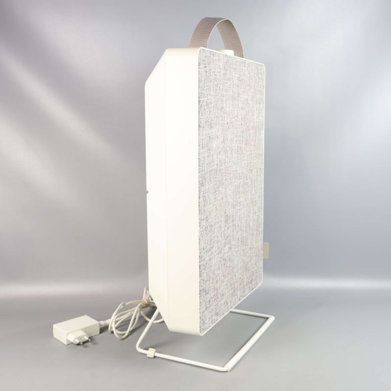 Luftrenare från sidan med sladd och adapter