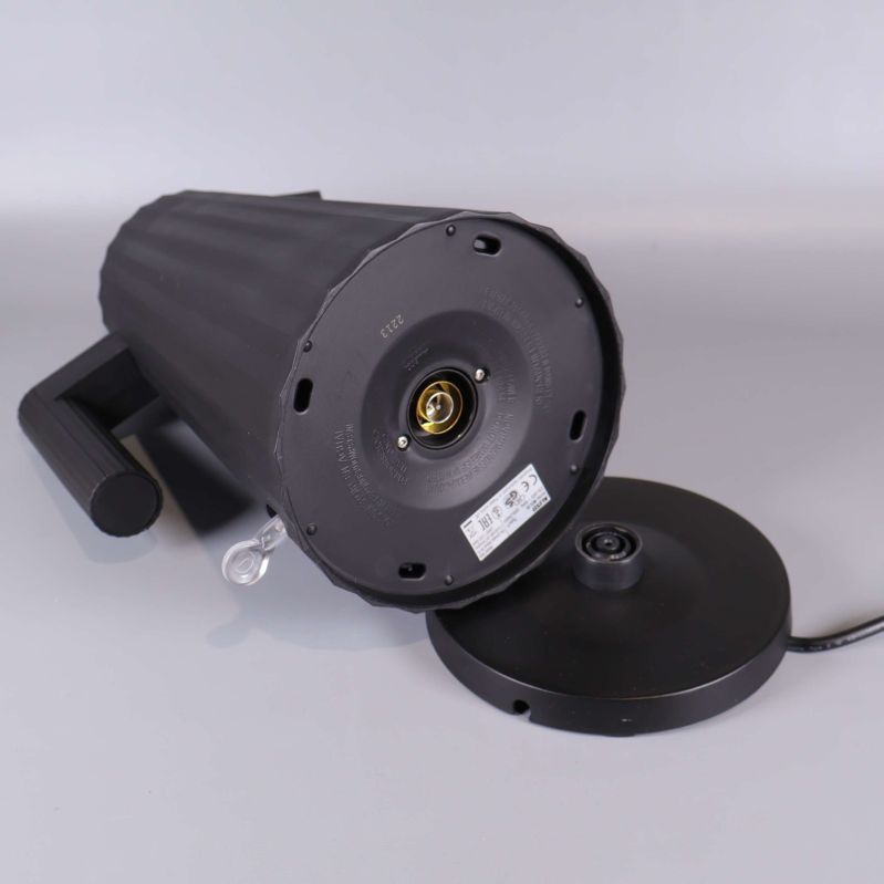 Vattenkokare undersida med sladdlös bas och märkskylt