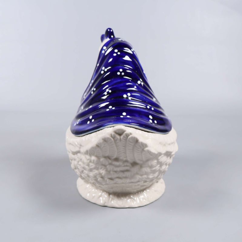 Keramikburk höna bakifrån med blå sjal