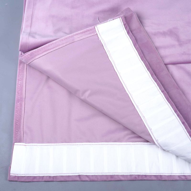 Veckband i vitt på gardinens baksida