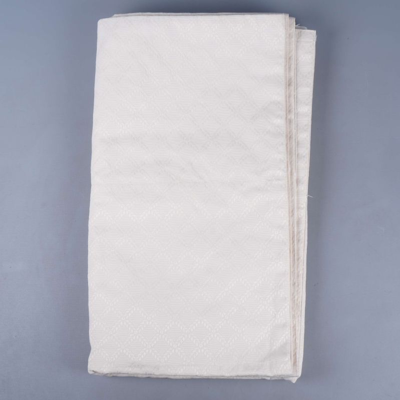 Vikta gardinlängden sedd uppifrån 