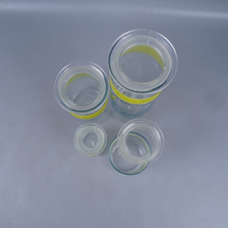 Burkar sedda ovanifrån med gula band synliga