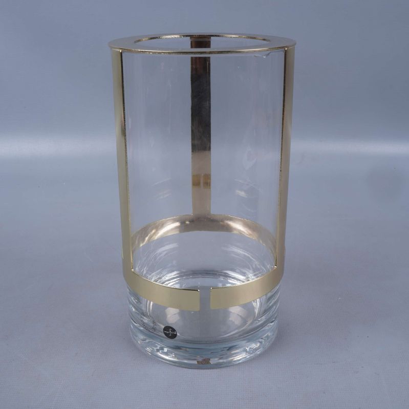 Glasvas med rund öppning och metall