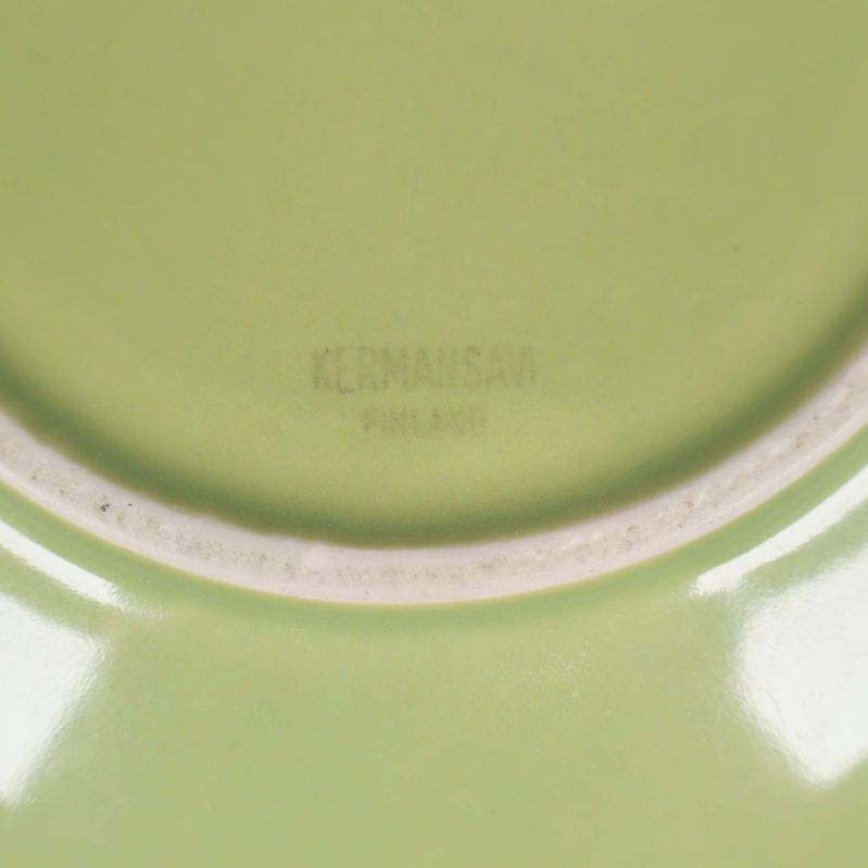 Stämpel Kermansavi Finland på grön tallrik