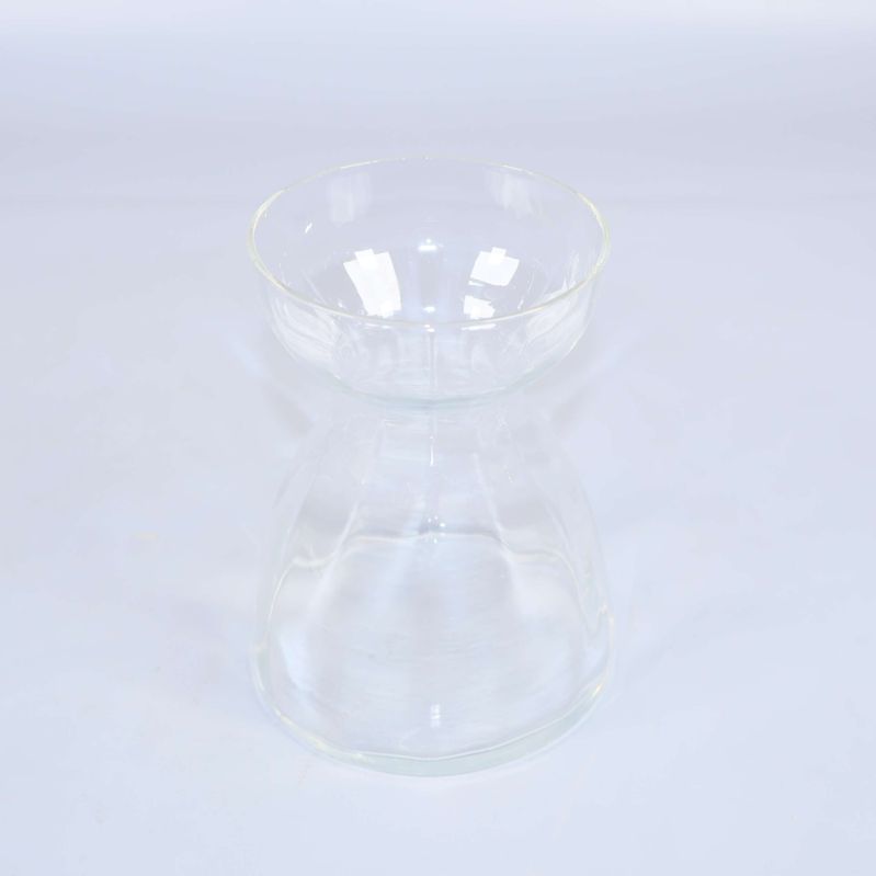 Glasvas ovanifrån, tydlig öppning och rund kant