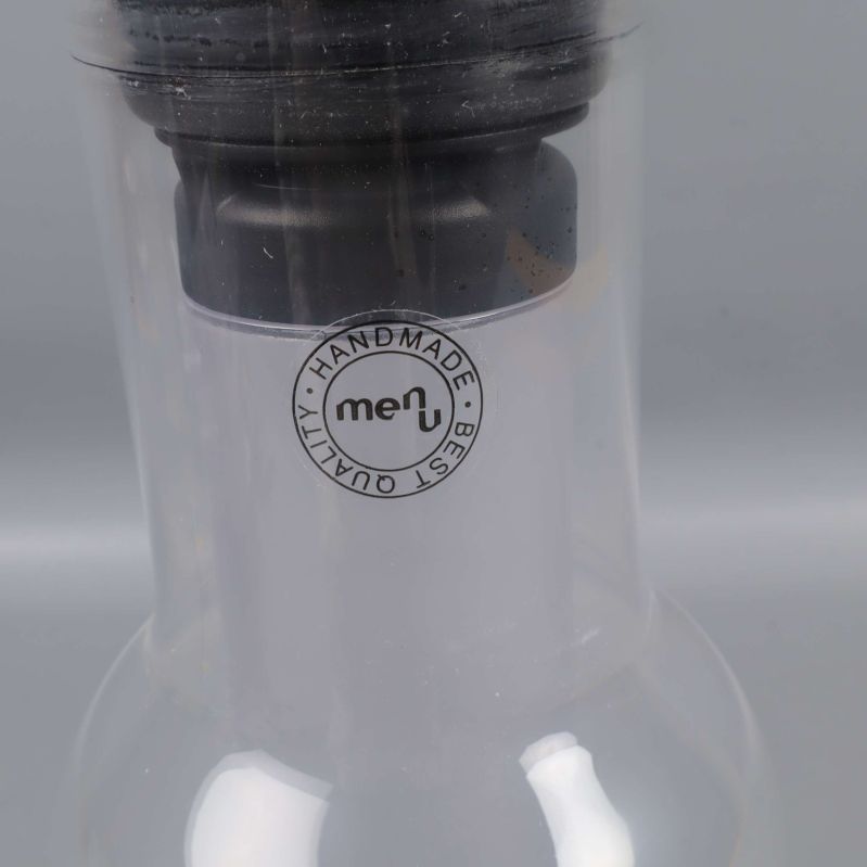 Närbild på Menu-logo och texten 'Handmade Best Quality'