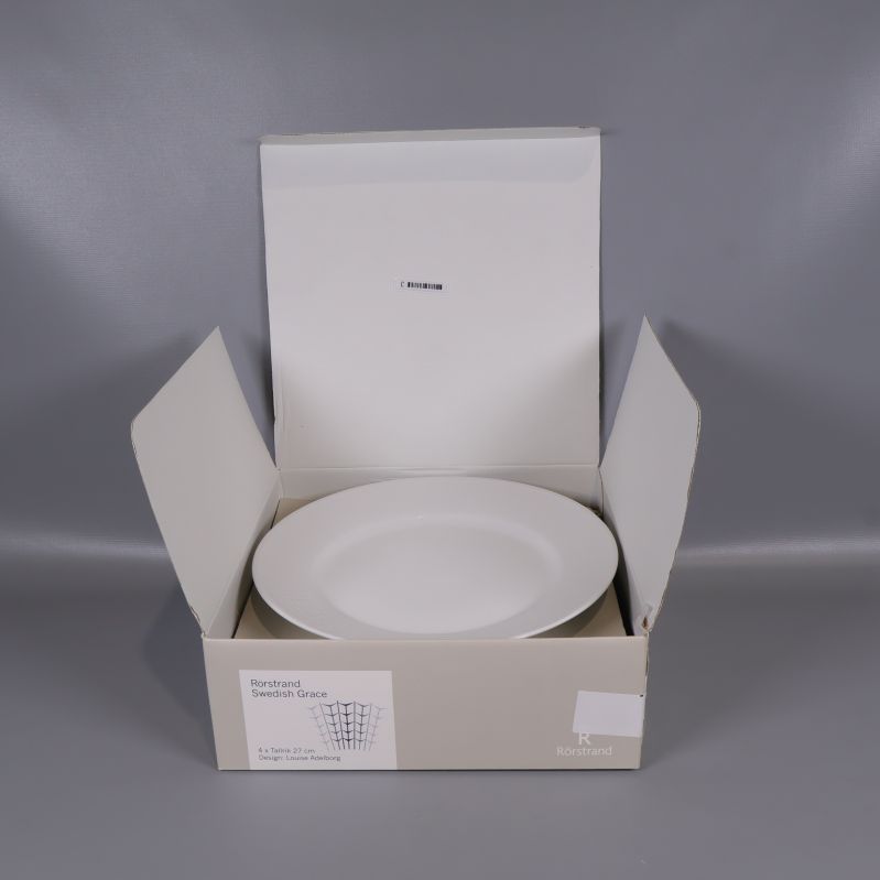 Tallrik i öppen kartong från Rörstrand