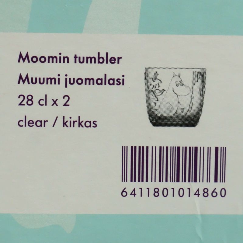 Etikett på kartongen med Mumin tumbler och kod