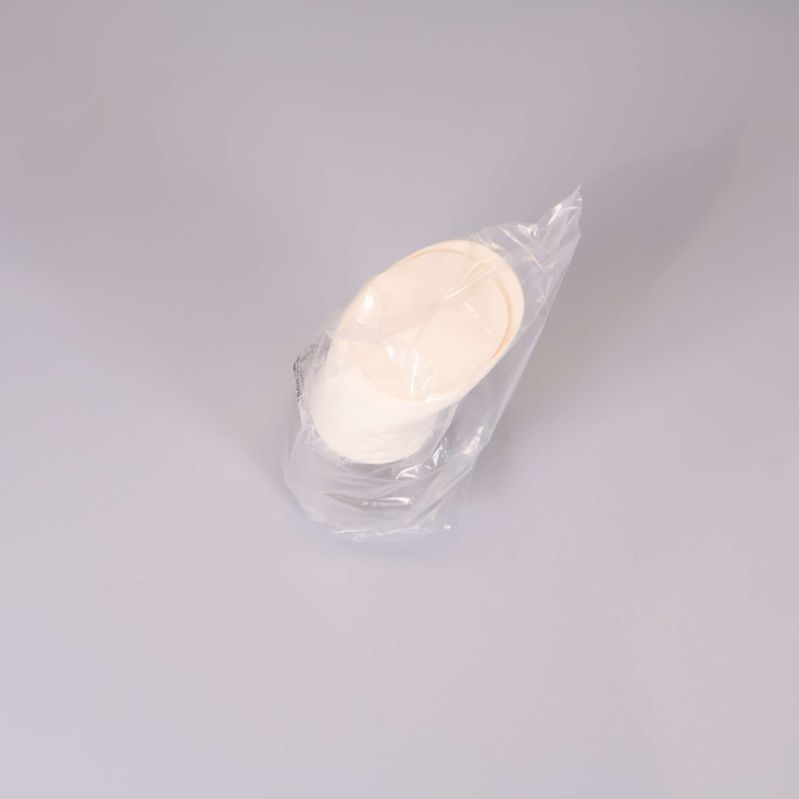Termoskannans öppning sedd ovanifrån i plastpåse