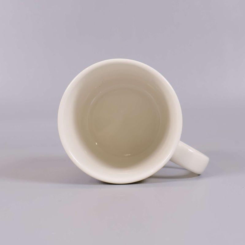 Mugg sedd ovanifrån med vit insida