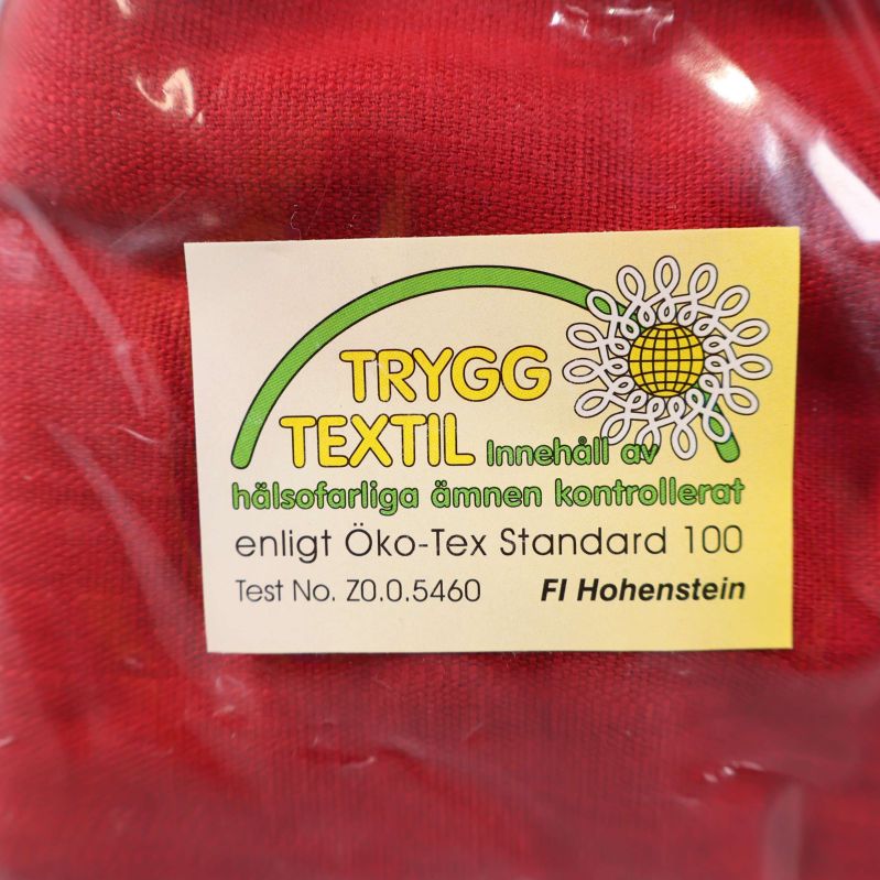 Trygg textil märkning på gardinförpackning