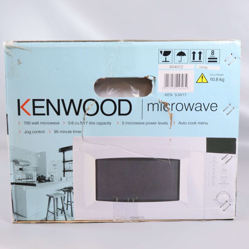 Kenwood mikrovågsugn på kartongens baksida med etikett och symboler