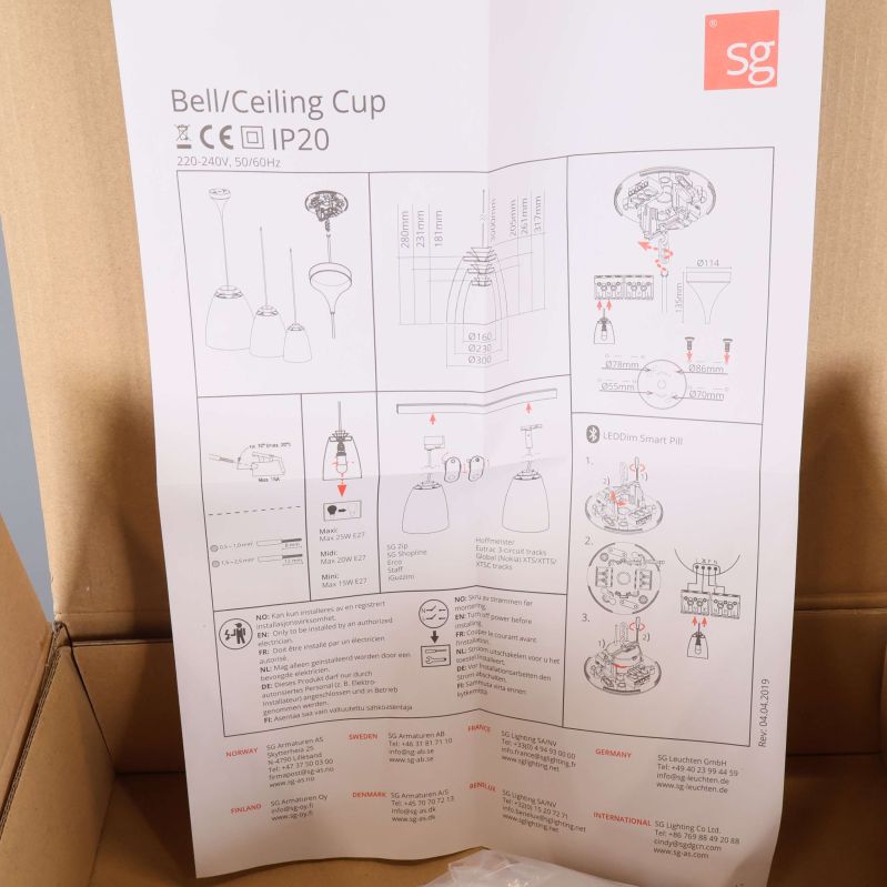 Installationsmanual till Bell Maxi taklampa från sg synlig i kartong