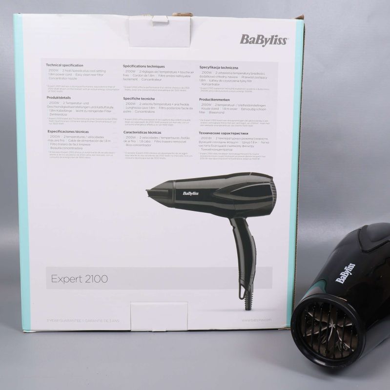 Baksida på BaByliss ask med hårfön bredvid