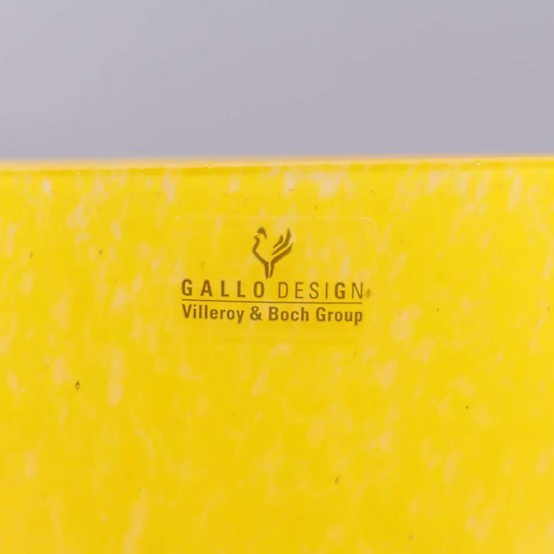 Närbild Gallo Design Villeroy & Boch logga på vas