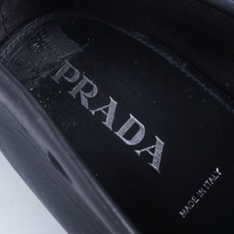 Loafers inre, med logga