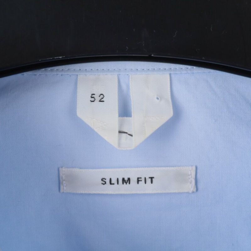 Etikett med storlek 52 och slim fit