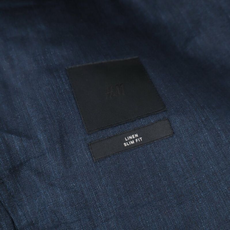 H&M etikett i kostymen