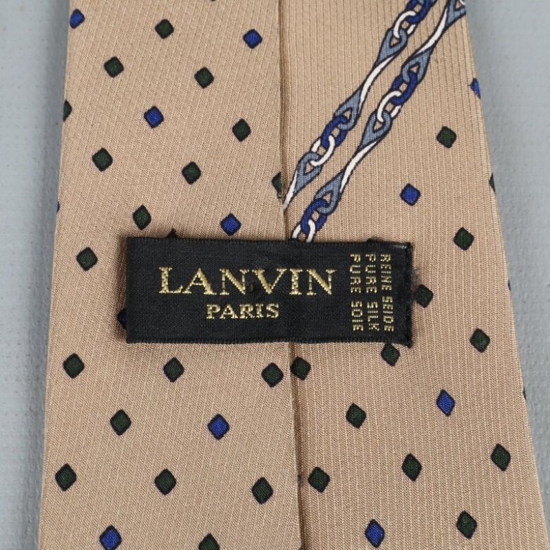 Lanvin-etikett på slipsen