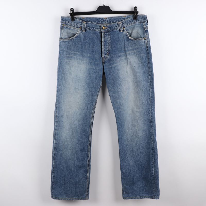 Jeans med rak passform och avslappnad look