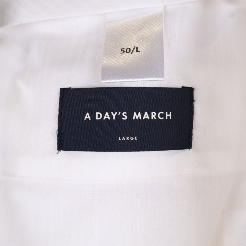 Märke och storleksetikett A Day's March