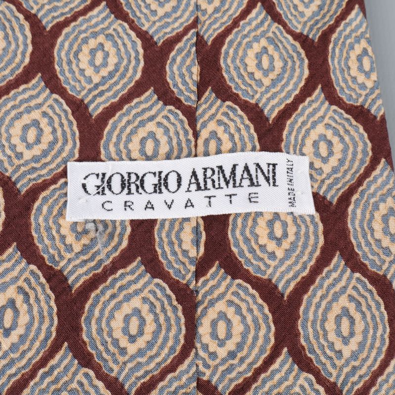 Giorgio Armani Cravatte etikett