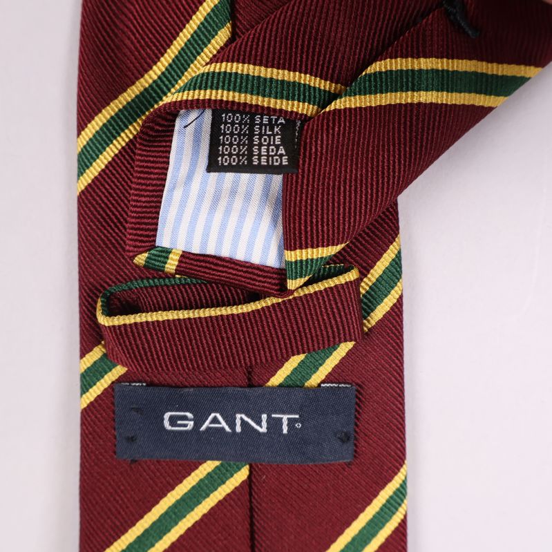 Gant märkt slips med randigt mönster