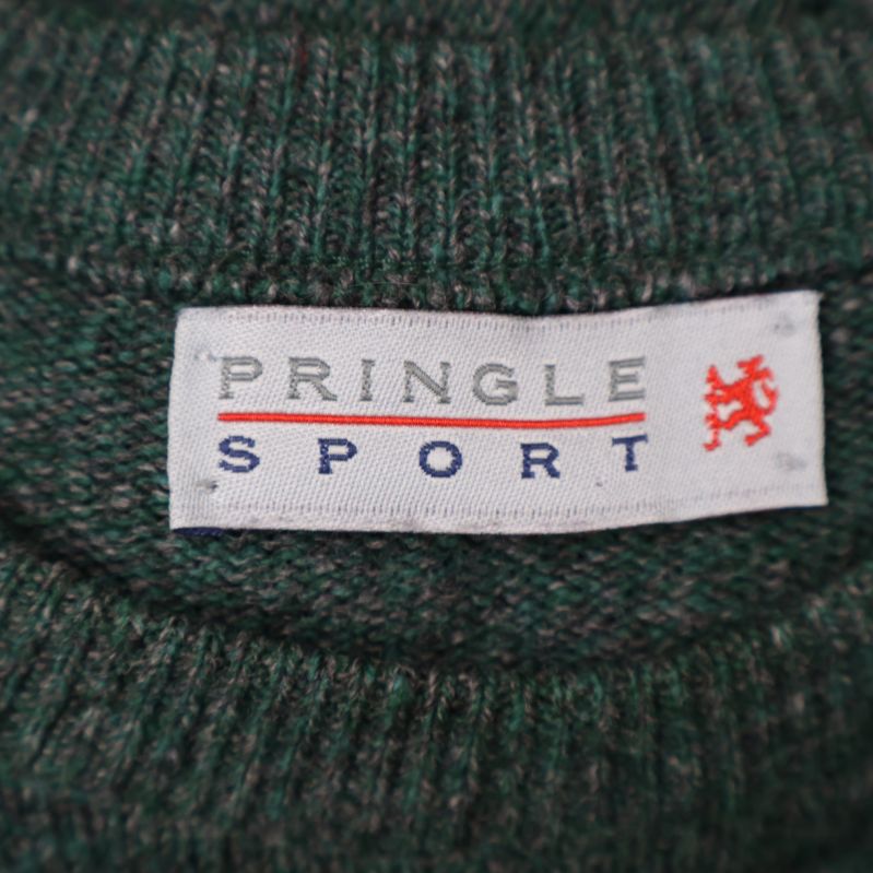 Närbild av Pringle Sport-logotypen på etiketten