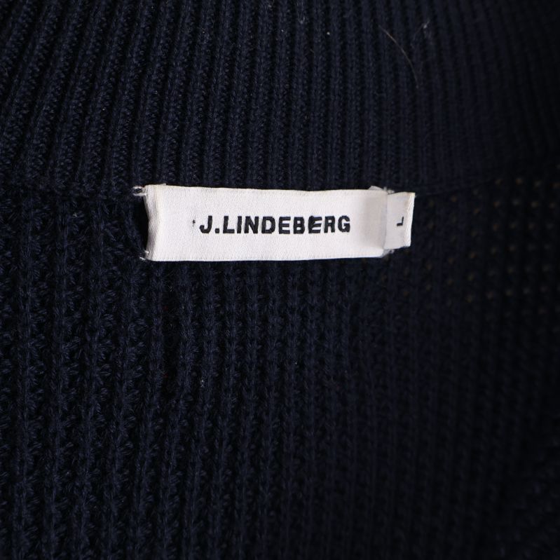 J.Lindeberg märke på insidan av tröjan