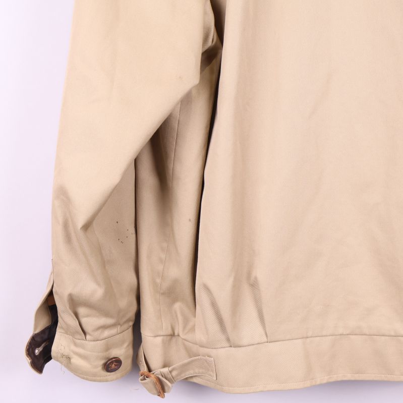 Justerbara remmar på ärmsluten