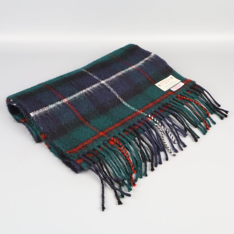 Vikt ull scarf med rutmönster och fransar