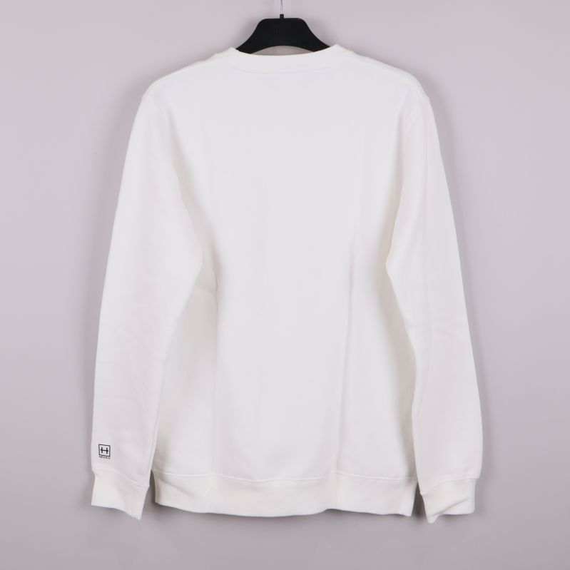 Baksida på vit tröja utan tryck