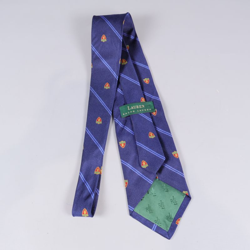 Baksidan av slips med grön etikett Lauren Ralph Lauren