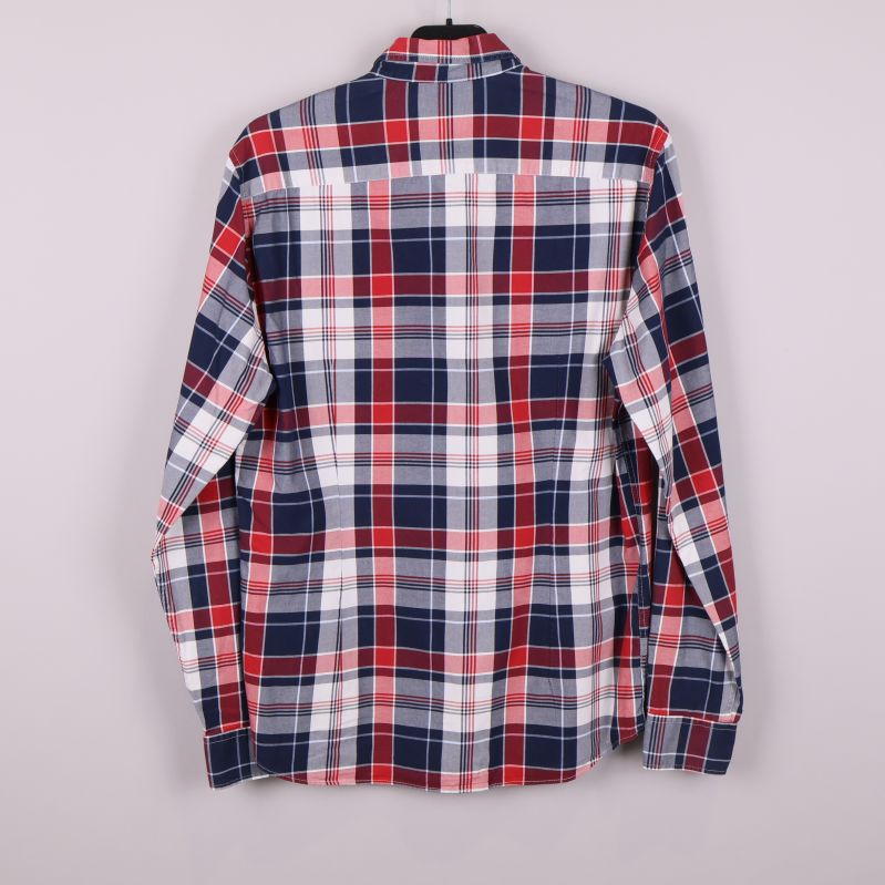 Baksidan av rutig Bondelid skjorta 