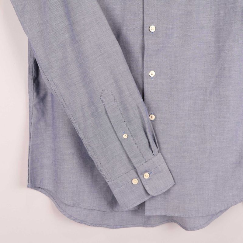 Ärmdetaljer på skjorta