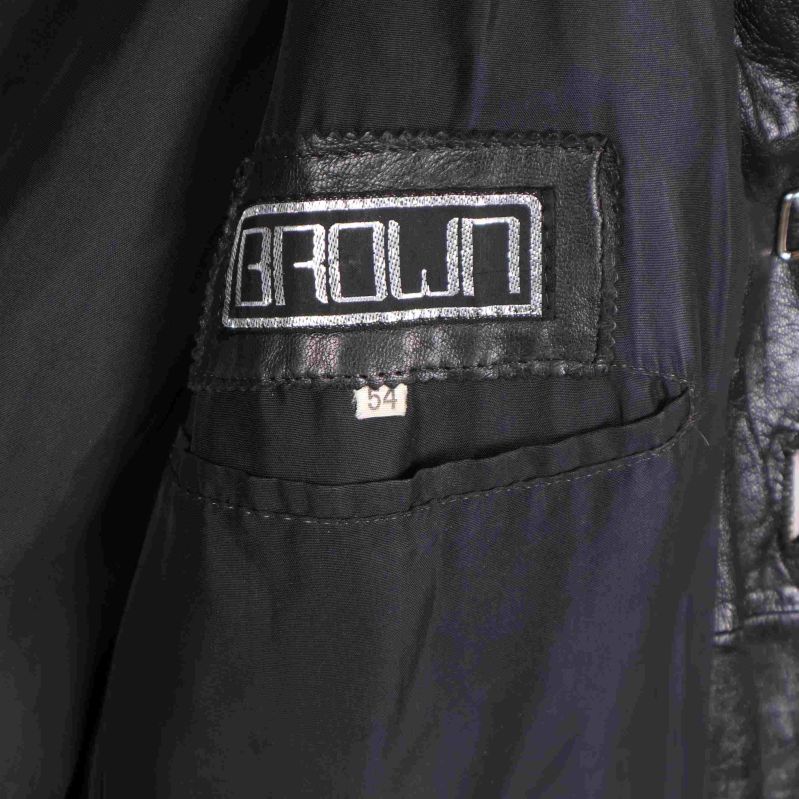 Varumärke och storleksdetalj