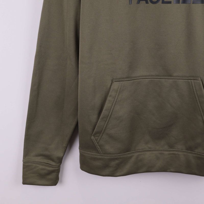 Förstorad bild av magficka och ärmslut på hoodie