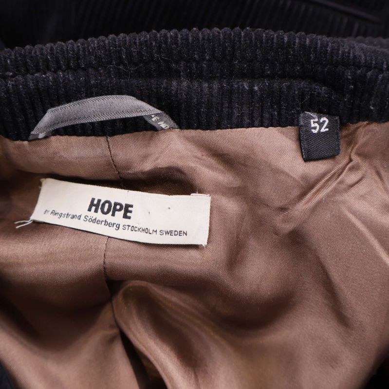 Innerkrage på kavaj med Hope-etikett och storlek 52