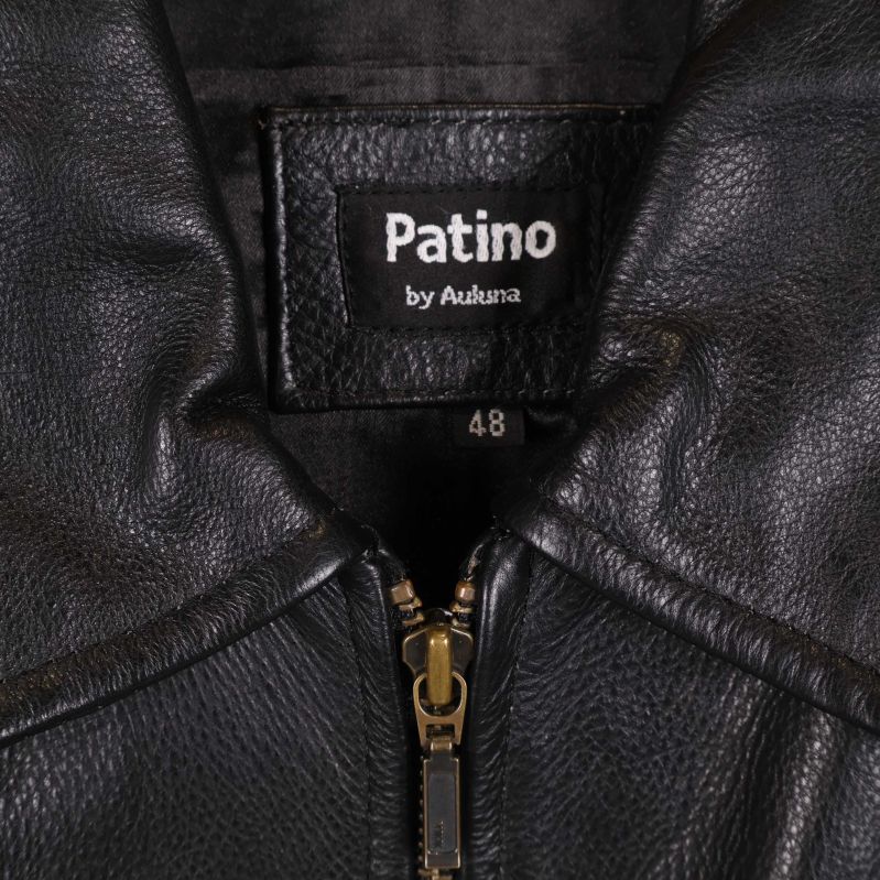 Varumärkesetikett och storleksinfo