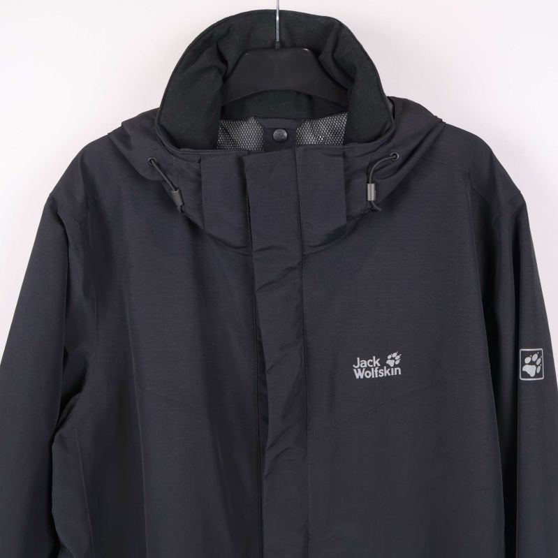 Främre detaljer och logga