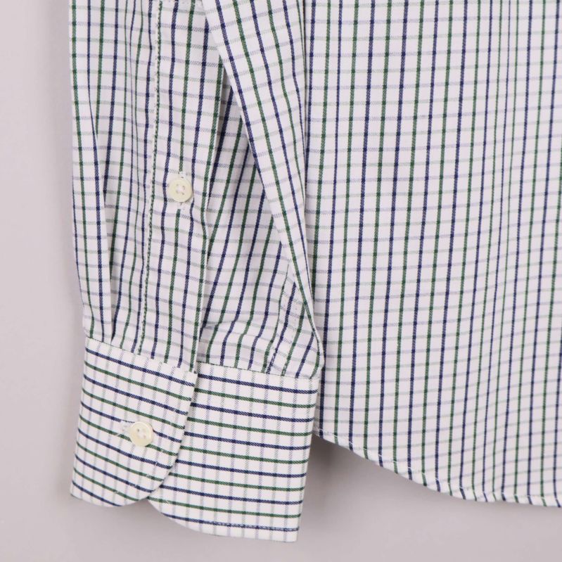 Nedre framsida med knappar