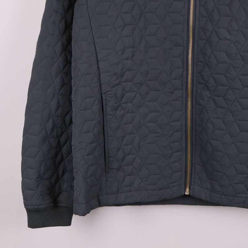 Nedre del av jacka med ficka och justerade muddar