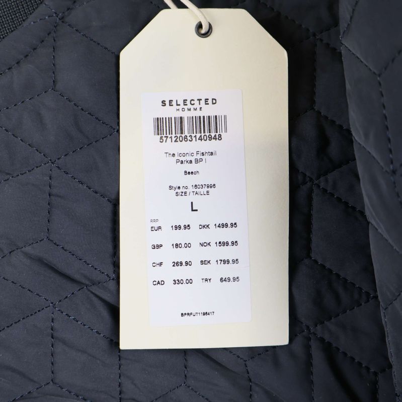 Etikett med varumärket Selected och storlek L