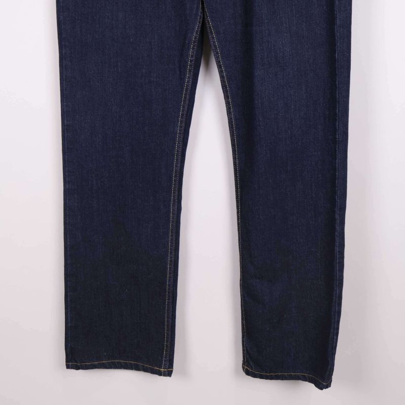 Raka ben och hel nederkant