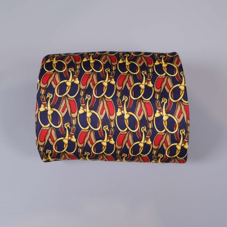 Rullad slips visar helhetsintryck av mönster och färg